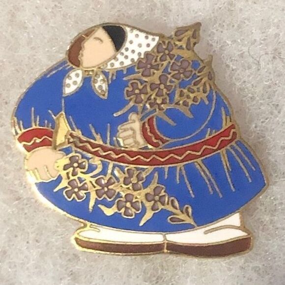 Alaska Art Collector ,Souvenir Pin Eskimo Collecting Wild Flowers, ©Ace - Picture 1 of 2